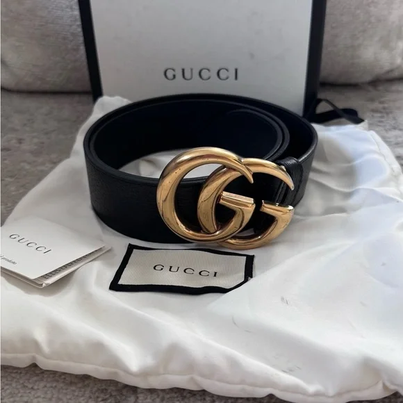 Gucci | Accessories | Gucci Black And Gold Leather Belt With  display picture 2
